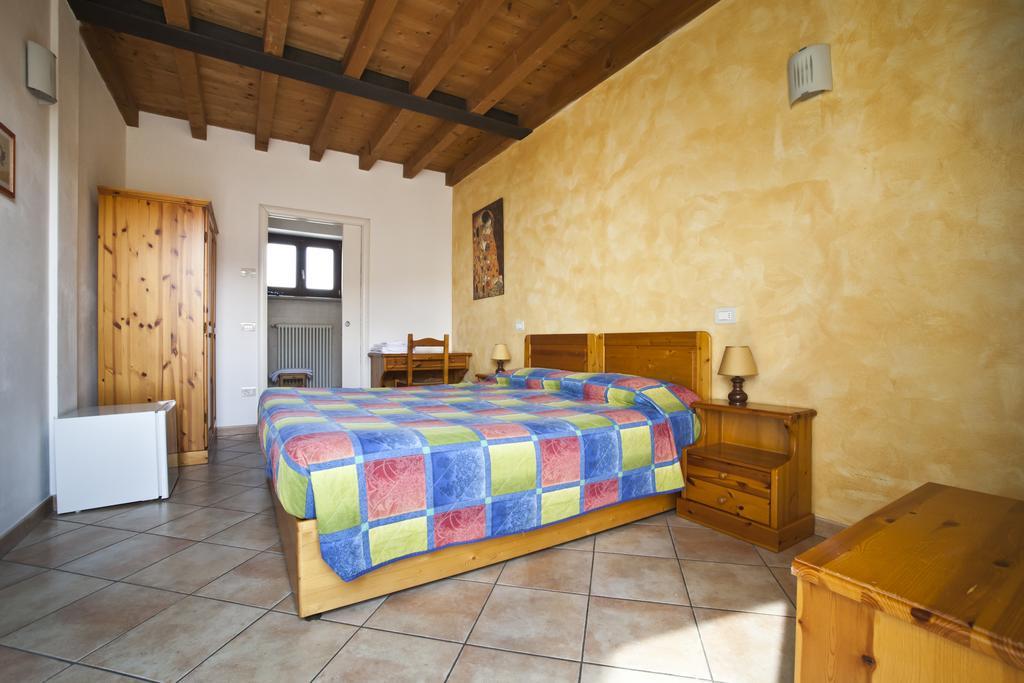 Agriturismo Le Sigalette Salionze Kültér fotó