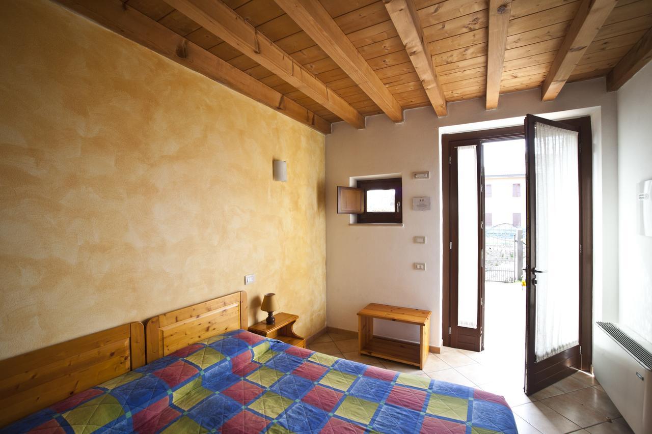 Agriturismo Le Sigalette Salionze Kültér fotó