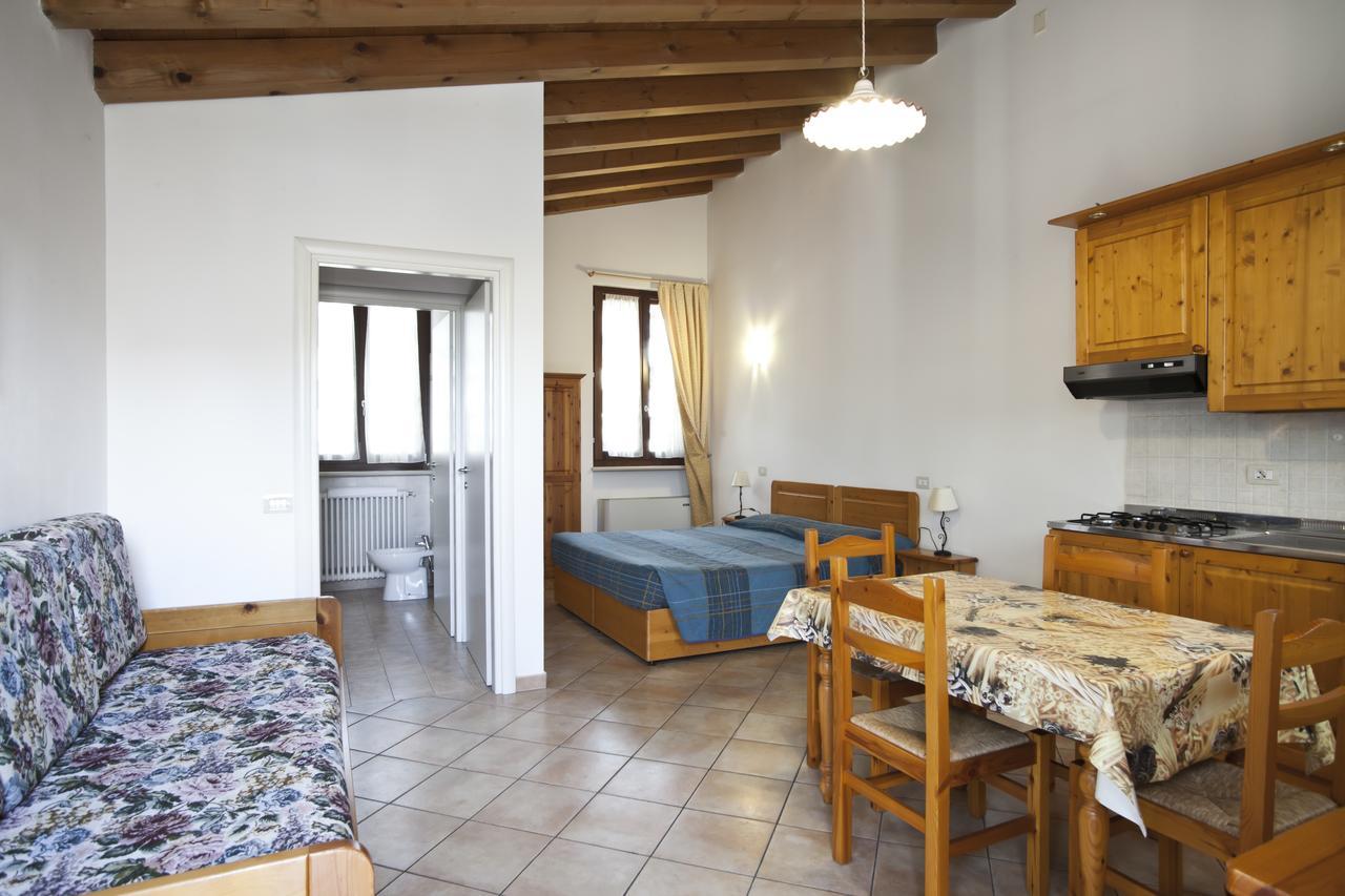 Agriturismo Le Sigalette Salionze Kültér fotó